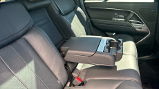 Land Rover Range Rover 3.0 D300 SE 4dr Auto Diesel Estate